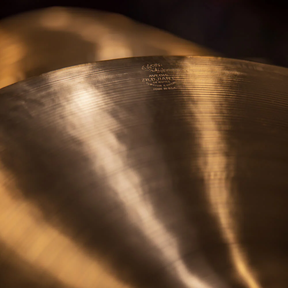 15" Limited Edition 400th Anniversary Vault Crash - Image 3